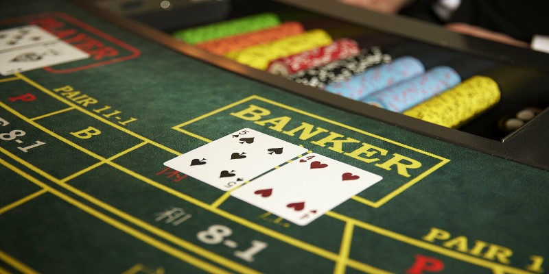 Tập trung bắt cửa Banker là Cách chơi Baccarat luôn thắng